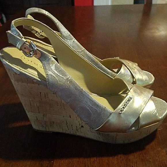 Gold Coach Jessy slingback wedge - Picture 4 of 7